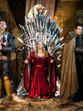Queen Of Thrones Part 1 (A XXX Parody).zip_img_310