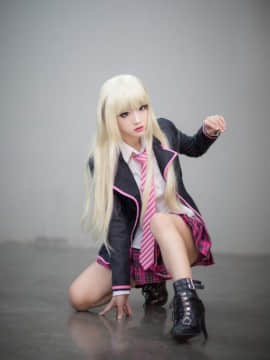 Aza miyuko (Updated 2020-07-20)_358_Aza_Miyuko_Queen_Cosplay_1