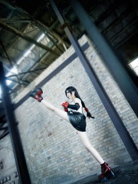 Coser SesshuAsuak (半半子) [BCY@33957] (2017-04-29)_[最终幻想]{蒂法・洛克哈特}[20150322][BCY 6664-187485] 001