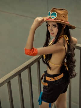 Coser 凰儿 (Huang) [bcy.net 45243] (2016-11-21)_[海贼王] {波特卡斯·D·艾斯} 艾斯一生推 #011 [by 凰儿][2015-08-25]