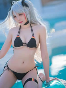 [瓜希酱] Prinz Eugen Swimsuit_13_petal_12