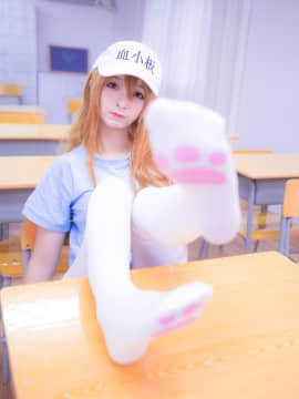 [神楽坂真冬] 小さな恋（Hataraku Saibou ）_008__8