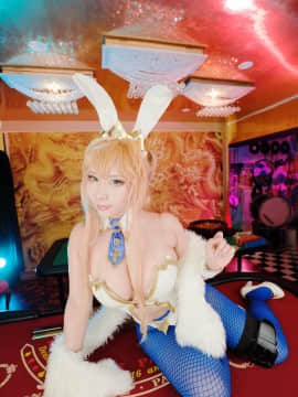 [Shooting Star's (SAKU)] Royal Bunny2_076_075