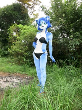 [Ayano Harumaki]  Krystal from Star Fox_0010_Ayano_Becomes_Swimsuit_Model_Cosplay.Ayano.Swimsuit.01