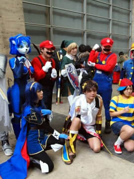[Ayano Harumaki]  Krystal from Star Fox_0006_Ayano_Appears_at_Wonder_Festival_Cosplay.Ayano.WonderFestival2015.05