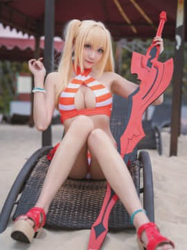 [瓜希酱] Nero Swimsuit_003