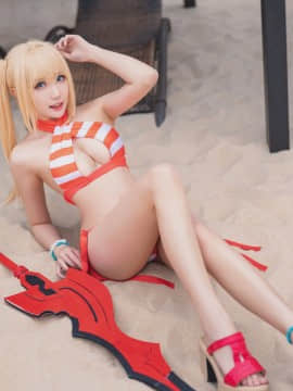 [瓜希酱] Nero Swimsuit_004