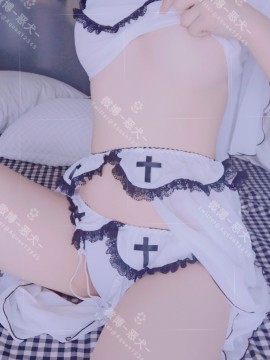 [惡犬小姐姐] 修女套_5