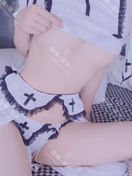 [惡犬小姐姐] 修女套_6