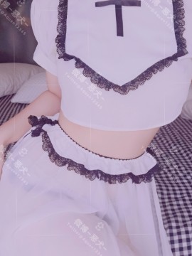 [惡犬小姐姐] 修女套_13