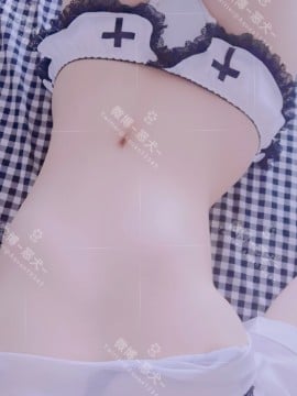 [惡犬小姐姐] 修女套_20