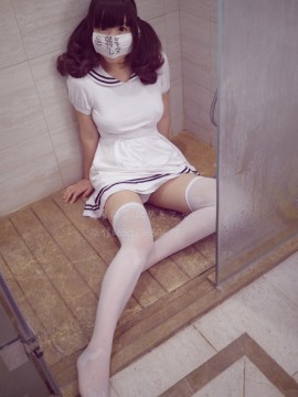 [弱氣乙女] 學生服濕身_3