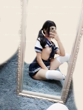 [小清殿下] 縮水水手服_7