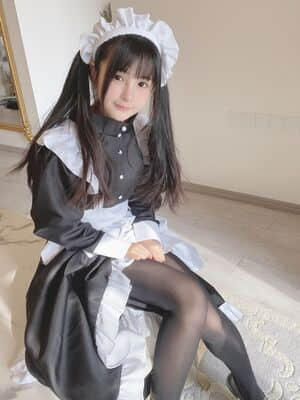 [桜井宁宁] 双马尾黑丝女仆_Coser@桜井宁宁-Vol.030-双马尾黑丝女仆-021
