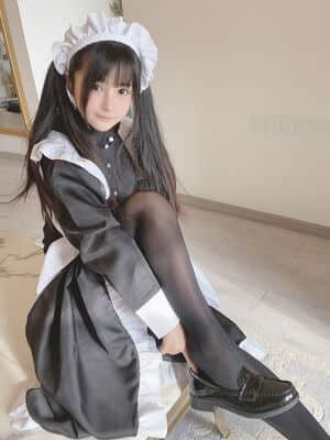 [桜井宁宁] 双马尾黑丝女仆_Coser@桜井宁宁-Vol.030-双马尾黑丝女仆-022