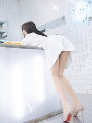 XIUREN No.3079: Chen Xiao Miao (陈小喵)_XIUREN-No.3079-Chen-Xiao-Miao-017