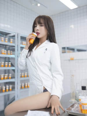 XIUREN No.3079: Chen Xiao Miao (陈小喵)_XIUREN-No.3079-Chen-Xiao-Miao-016