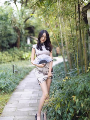 YouMi Vol.635: 玥儿玥er_YouMi-Vol.635-er-001