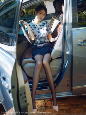 HuaYang Vol.394: 玥儿玥er_HuaYang-Vol.394-er-001