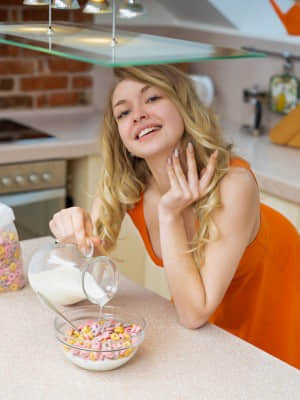 MetArt.com_20.04.10.Sophie.Gem.Breakfast.Time.XXX.IMAGESET-FuGLi_metart_breakfast-time_sophie-gem_high_0006