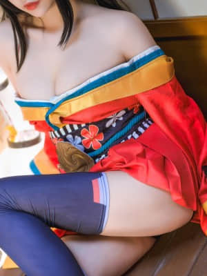 Momoko葵葵 大凤和服_001