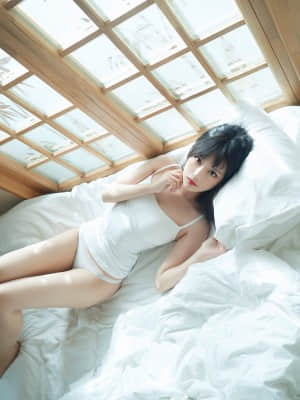 Shika小鹿鹿-启蛰H_18