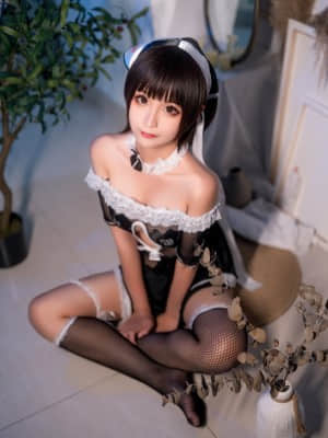蠢沫沫-黑白女仆_004