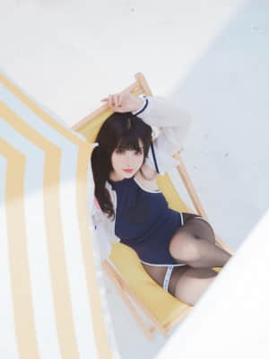 rioko凉凉子 天台竞泳_026