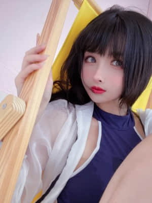 rioko凉凉子 天台竞泳_043