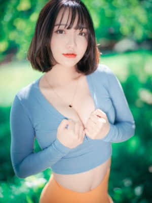 [DJAWA] Naughty Trekking – Ye-Eun (손예은)_YeEun_DJAWA “Naughty Trekking”_025