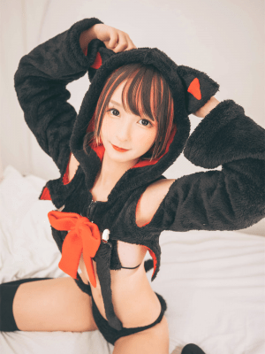 神楽板真冬 NO.072《白黒の猫》(絶対企画)+2V_白黒の猫_011