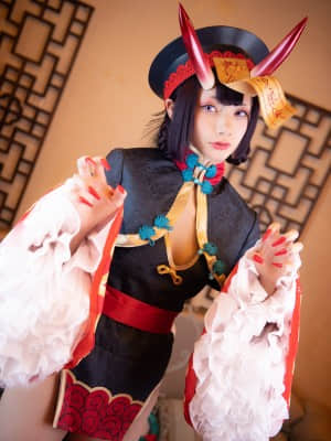 [CherryS (尊みを感じて桜井)] 酒呑童子 キョンシー_shuten_doji009