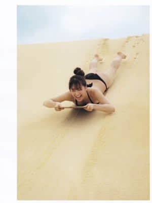 2019.06.19 白間美瑠 ファースト写真集 LOVE RUSH_IMG_20190802_0091