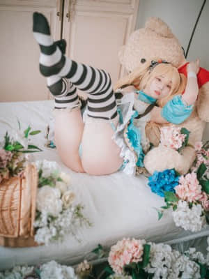 NO.004 Alice in Glasses [49P]_25