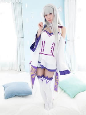 Ria Kurumi - Emilia_05