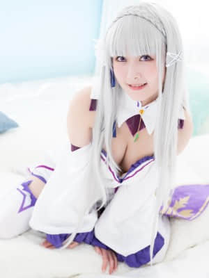 Ria Kurumi - Emilia_13