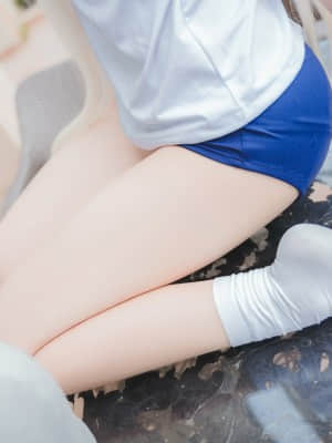 [猫君君_MaoJun] 体操服穹妹_17