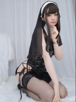 白银81-自撮り Vol.32 皮衣修女_32
