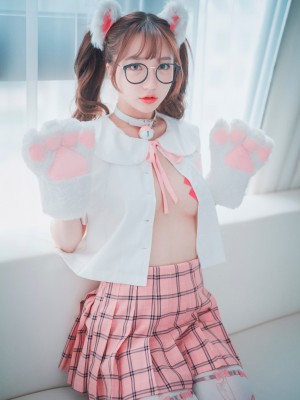 孫樂樂 [DJAWA] Cute Pink - Son Ye-Eun (손예은)_07