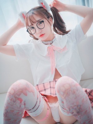 孫樂樂 [DJAWA] Cute Pink - Son Ye-Eun (손예은)_47