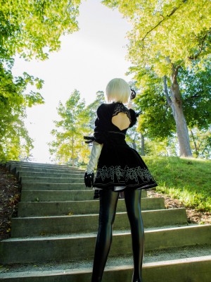 2B by MisswarmJ_www.8kcosplay.comMWJ00131