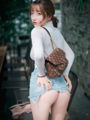 [DJAWA] Son Ye-Eun  - A Snap of Intimacy_022