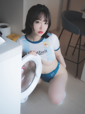 [PURE MEDIA] Vol.078 - Ye-Eun_55